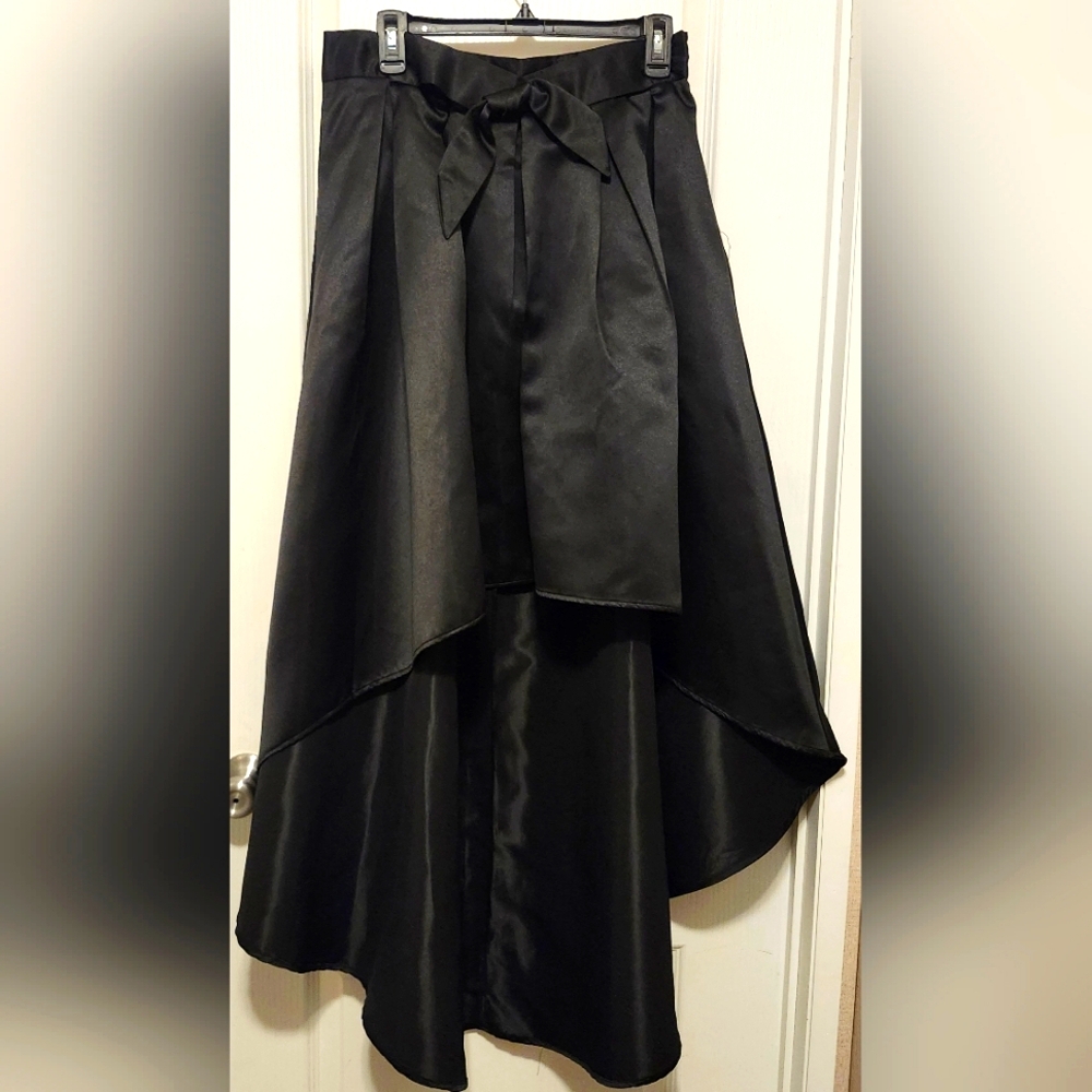Choies Elegant Black High-Low Skirt Size XL NWT